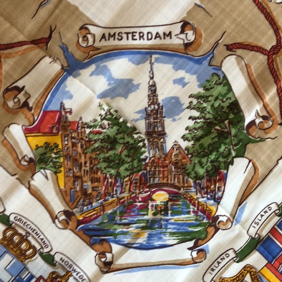 European linen tablecloth highlighting Germany 6 matching napkins circa 1950 - Picture 12 of 12